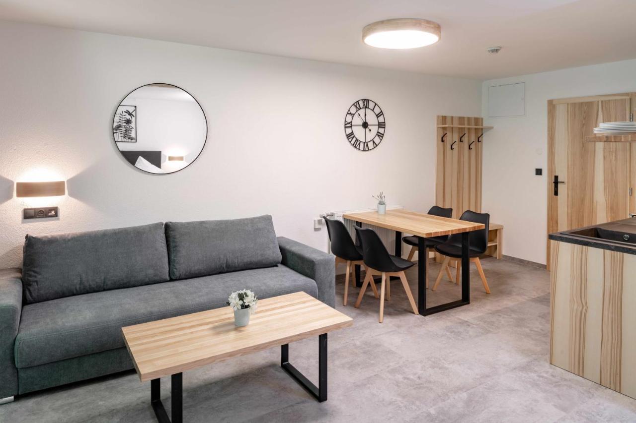 Wellness Aparthotel Martinak Horní Bečva Exteriör bild